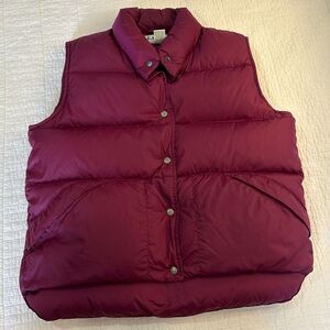 L.L. BEAN Medium Puffer Vest Vintage Like New Goose Down Burgundy Wine